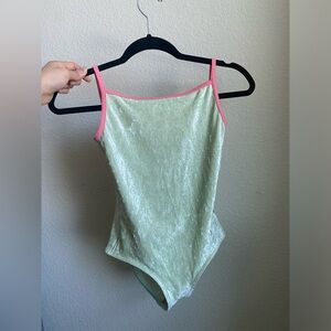 SOLD: Yumiko Daniela | V-Pistachio and T-May trim | Adult Large